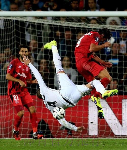 在近6场拉莫斯缺阵的欧冠比赛中 皇马1胜5负